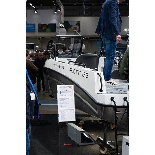 PRO_FISHING_DSC09611_407X610