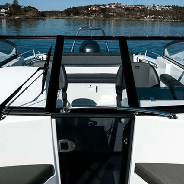 190BR_407x610_DSF7370