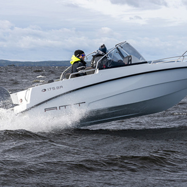 Bow rider AMT 175 BR 11