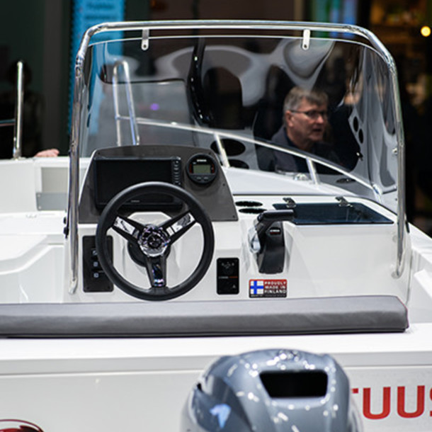 150R_DSC00015_407x610