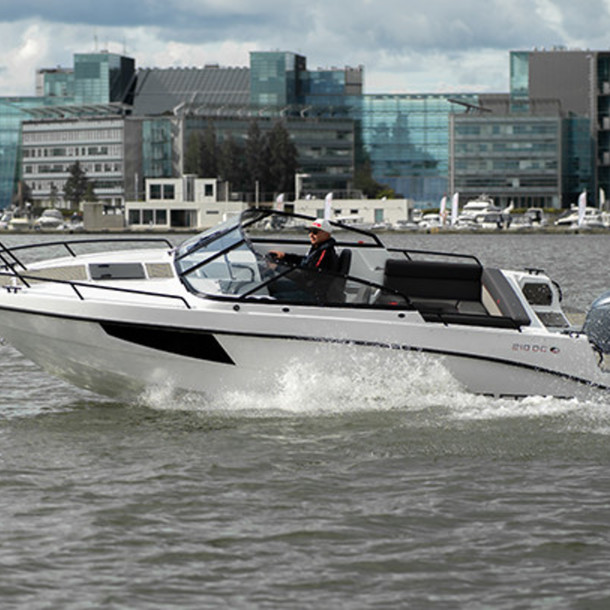 210DC_DSC02704